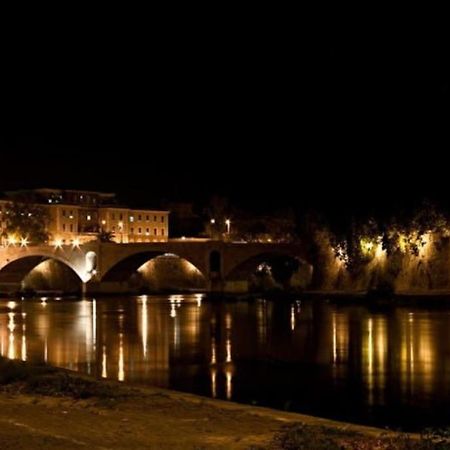 Holiday Home In Trastevere Rome Bagian luar foto