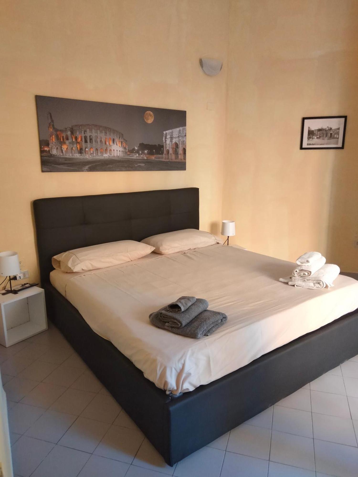 Holiday Home In Trastevere Rome Bagian luar foto